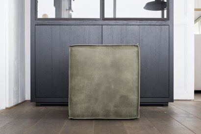 Hocker Small
