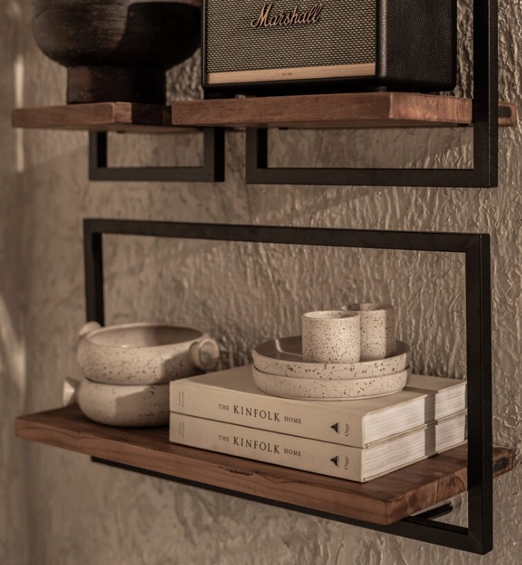 dBodhi Shelfmate  wandplank type B mozaic teak black iron