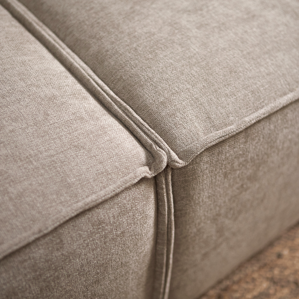 Pepp Interiors Play Bank Chaise Longue Links in stof Tesla 2003