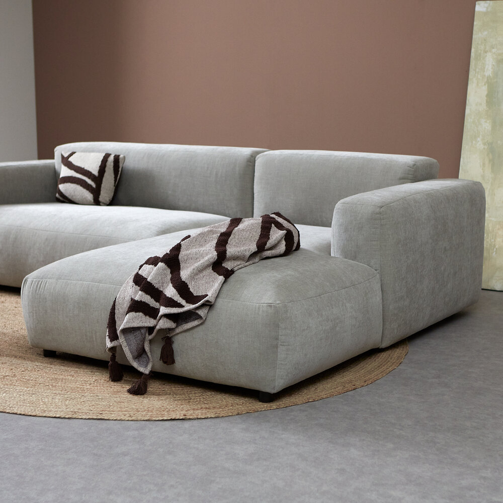 Pepp Interiors Ocean Bank Chaise Longue Rechts in stof Boston cement