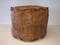 fred de la bretoniere: hocker giro kleur walnut