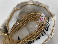 Joys Label golden Smiley elastisch armbandje handmade