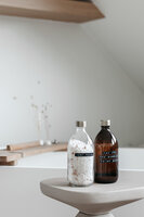 Badzeep bamboe bruin glas zwarte dop 500ml 'you are the bubbles to my bath'