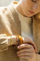 Zusss armband met kralen bruin/goud