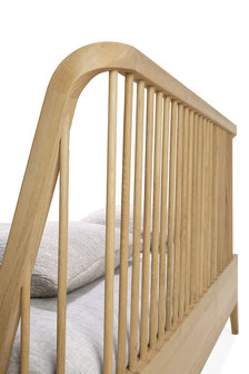 Ethnicraft oak Spindle bed