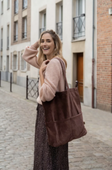 Zusss fluwelen shopper chocoladebruin