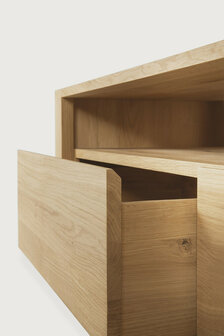 Ethnicraft oak Shadow TV-cupboard 3 drawers 
