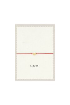 Zusss ansichtkaart bedankt met armbandje hartje rood