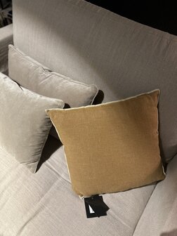 Brooklyn Love seat Haomy