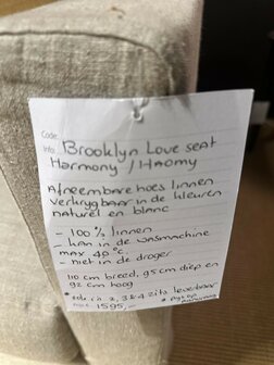 Brooklyn Love seat Haomy