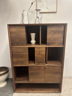 Showmodel Walnut Nordic Rack 6 Sliding doors SALE!
