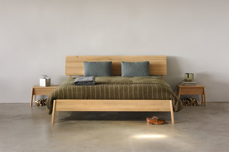 Ethnicraft Oak Air bed