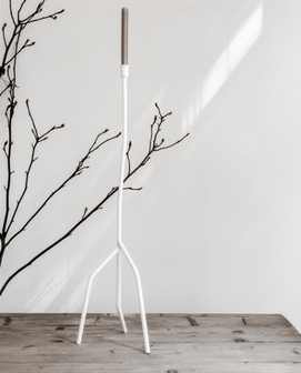 K'willeminhuis De Vloer Kandelaar wit