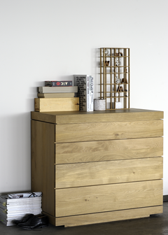 Ethnicraft Burger chest of drawers oak