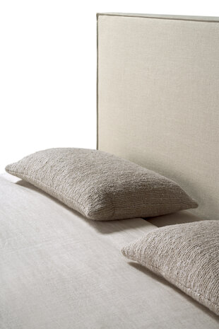 Ethnicraft Revive bed sand linen 180-200 without slats