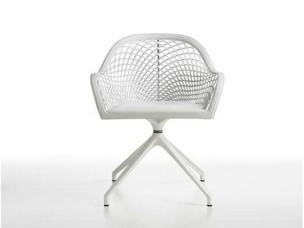 Midj Guapa armchair