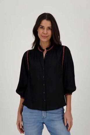 Zusss blouse met borduursels zwart/koraalroze