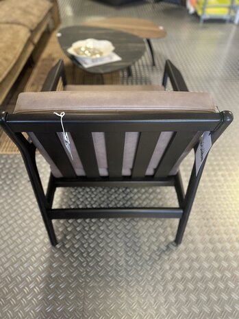 Showmodel Jack Lounge Chair Mahonie Donkerbruin
