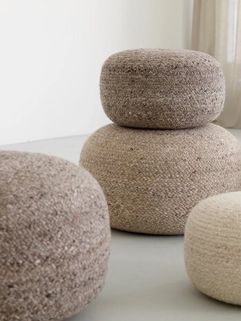 Beside Rugs poef Ease Camel