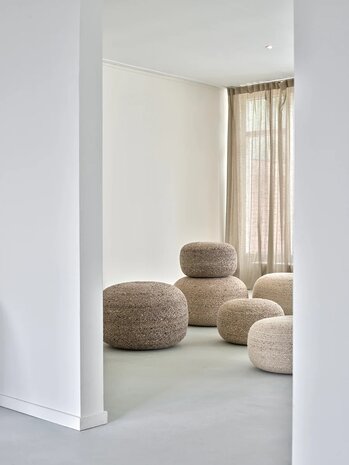 Beside Rugs poef Ease Camel