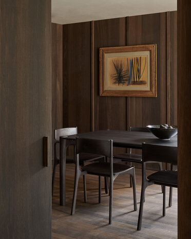 Ethnicraft PI Eettafel 160cm varnished 