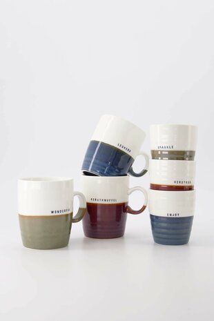 Zusss koffiemok kerstkus wit donkerrood