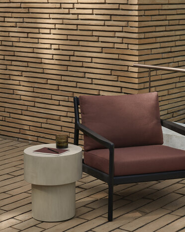 Ethnicraft Jack Outdoor Loungestoel Zwart met Burgundy Kussens