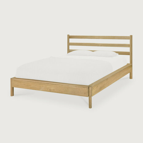 Ethnicraft PI Hoofdeinde & Bedframe 