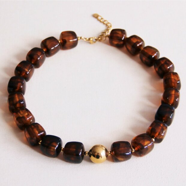 Bazou ketting XL vierkante kralen bruin