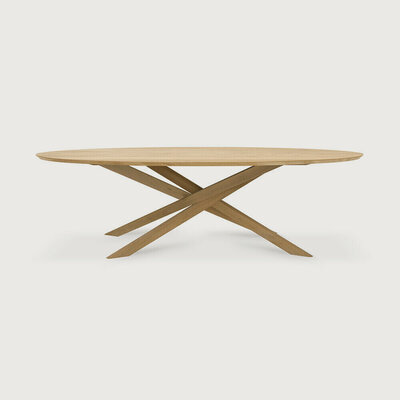 Ethnicraft Oval Mikado dining table oak