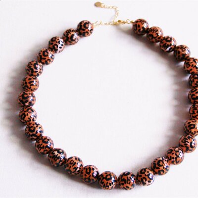 Bazou XL kralen ketting - leopard print