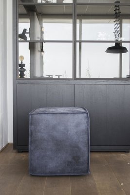 Fred de la Bretoniere: Hocker Small - Darkblue