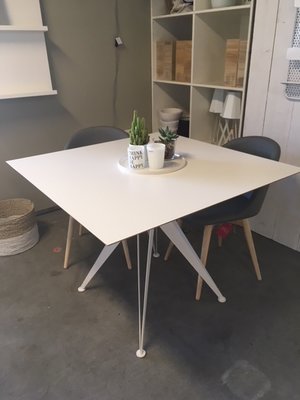 Sale Showmodel eettafel Quattro