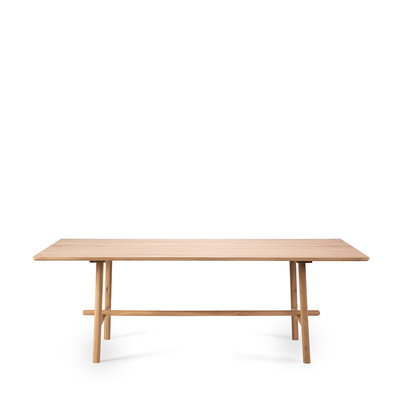 Ethnicraft profile dining table oak 200cm