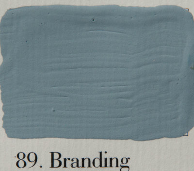L'Authentique: Krijtverf 89 Branding